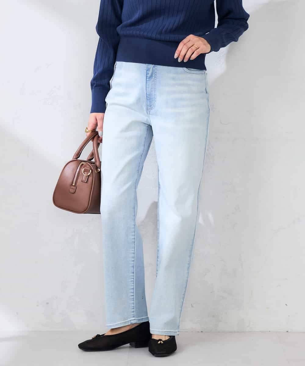 K2LHD08059 a.v.v(アー・ヴェ・ヴェ) サマーストレッチデニムストレートパンツ ライトブルー