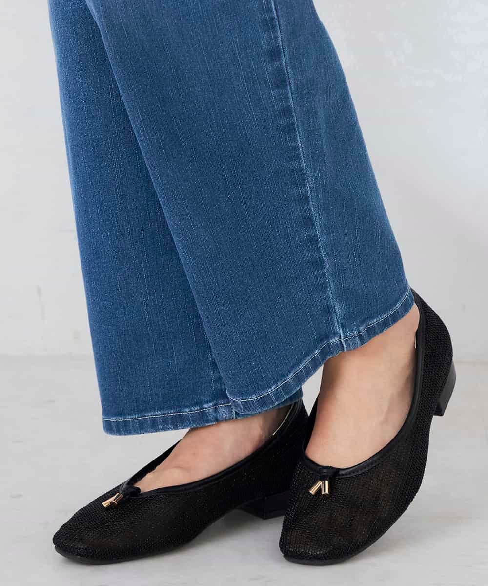 K2LHD08059 a.v.v(アー・ヴェ・ヴェ) サマーストレッチデニムストレートパンツ ライトブルー