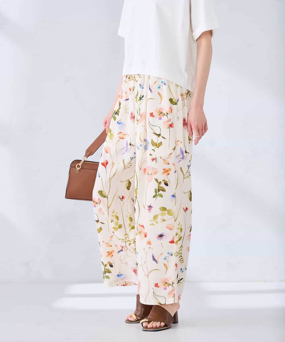 K2LHD43059 a.v.v(アー・ヴェ・ヴェ) プリントワイドイージーパンツ アイボリー