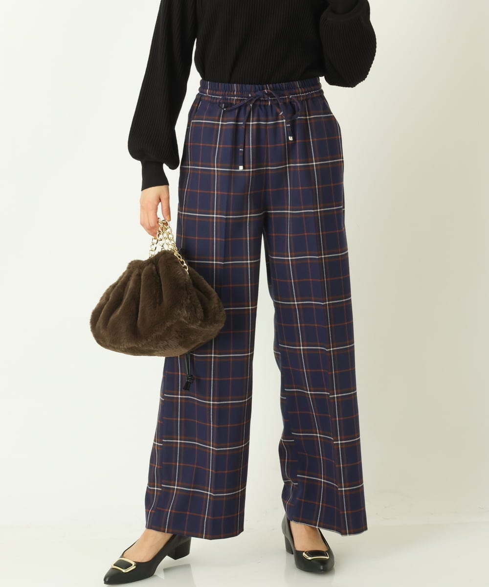 K2LKP26054 a.v.v(アー・ヴェ・ヴェ) 【裏起毛】チェック柄美脚イージーワイドパンツ ネイビー