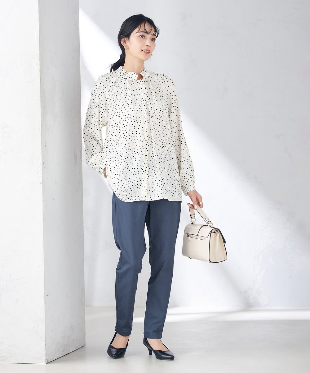 K2LTA01049 a.v.v(アー・ヴェ・ヴェ) ハイパーストレッチスリムパンツ グレージュ