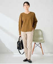 K2LTA01049 a.v.v(アー・ヴェ・ヴェ) ハイパーストレッチスリムパンツ グレージュ