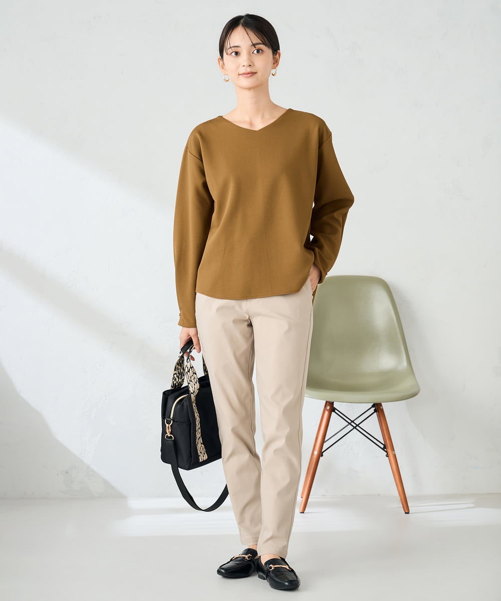 K2LTA01049 a.v.v(アー・ヴェ・ヴェ) ハイパーストレッチスリムパンツ グレージュ