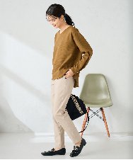 K2LTA01049 a.v.v(アー・ヴェ・ヴェ) ハイパーストレッチスリムパンツ グレージュ