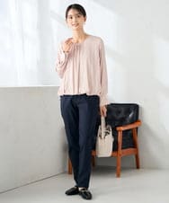 K2LTA01049 a.v.v(アー・ヴェ・ヴェ) ハイパーストレッチスリムパンツ グレージュ