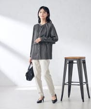 K2LTA01049 a.v.v(アー・ヴェ・ヴェ) ハイパーストレッチスリムパンツ グレージュ