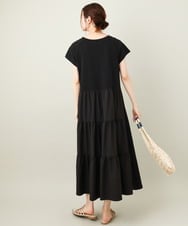 K2PGV03059 a.v.v(アー・ヴェ・ヴェ) バックティアードワンピース【WEB限定】 ブラック