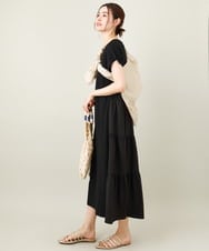K2PGV03059 a.v.v(アー・ヴェ・ヴェ) バックティアードワンピース【WEB限定】 ブラック