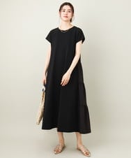 K2PGV03059 a.v.v(アー・ヴェ・ヴェ) バックティアードワンピース【WEB限定】 ブラック