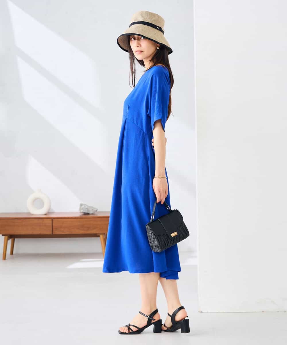 K2PHD02059 a.v.v(アー・ヴェ・ヴェ) ウエストタックワンピース レッド