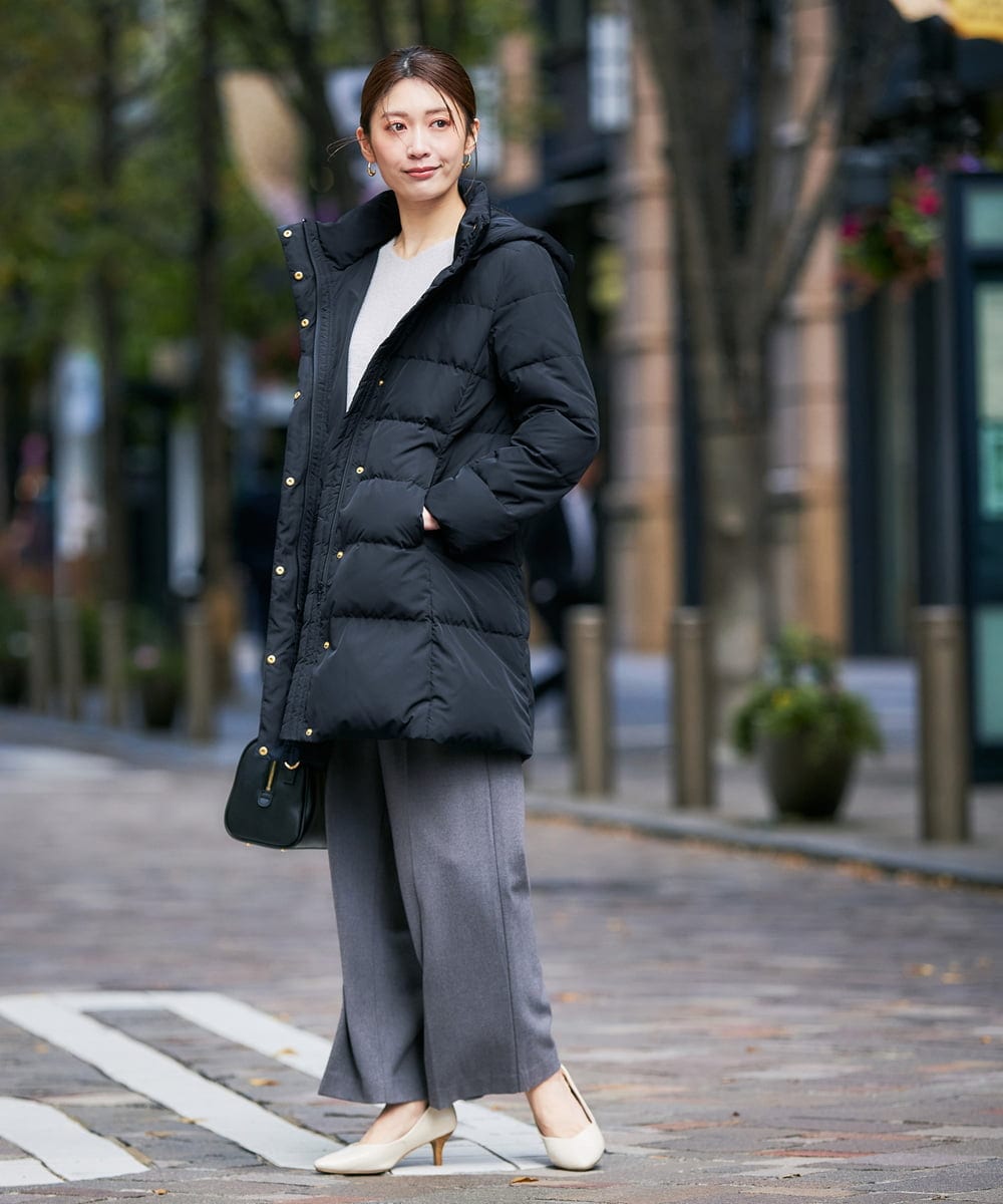 K2UAD10199 a.v.v(アー・ヴェ・ヴェ) フーデッドロングダウンコート ネイビー