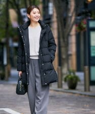 K2UAD10199 a.v.v(アー・ヴェ・ヴェ) フーデッドロングダウンコート ネイビー