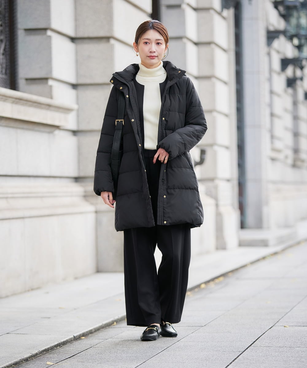 K2UAD10199 a.v.v(アー・ヴェ・ヴェ) フーデッドロングダウンコート ネイビー