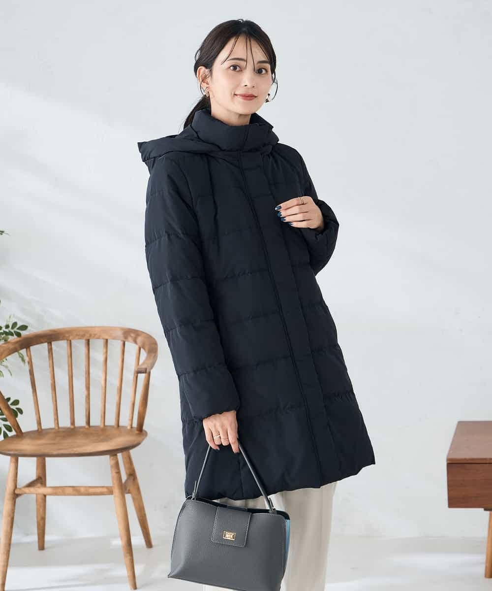 K2UAD10199 a.v.v(アー・ヴェ・ヴェ) フーデッドロングダウンコート ネイビー