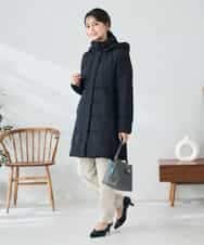 K2UAD10199 a.v.v(アー・ヴェ・ヴェ) フーデッドロングダウンコート ネイビー