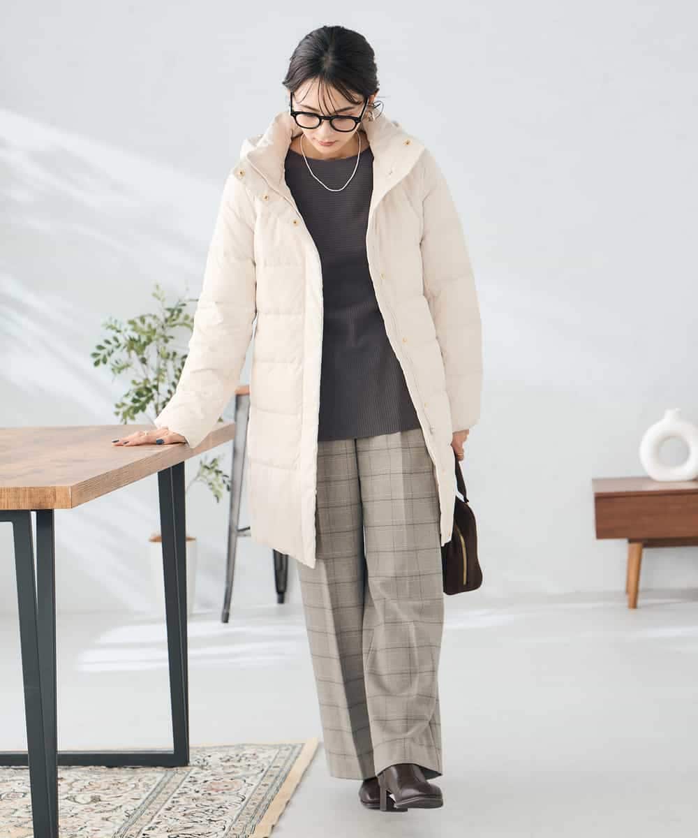 K2UAD10199 a.v.v(アー・ヴェ・ヴェ) フーデッドロングダウンコート ネイビー