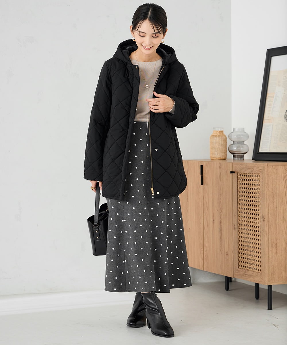 K2UKA13109 a.v.v(アー・ヴェ・ヴェ) キルティングミドルコート ブラック