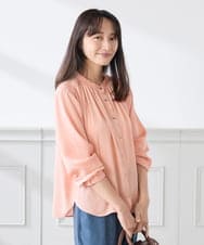 K3BFD04044 a.v.v Elmi(アー・ヴェ・ヴェ) 【低身長サイズ/洗える】サテンギャザーブラウス ピンク