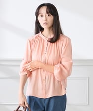 K3BFD04044 a.v.v Elmi(アー・ヴェ・ヴェ) 【低身長サイズ/洗える】サテンギャザーブラウス ピンク