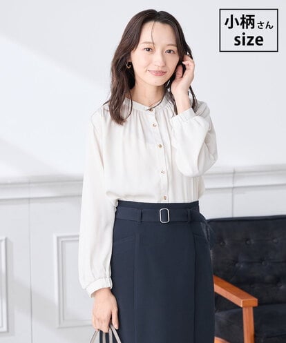 K3BFD04044 a.v.v Elmi 【低身長サイズ】【洗える】サテンギャザーブラウス