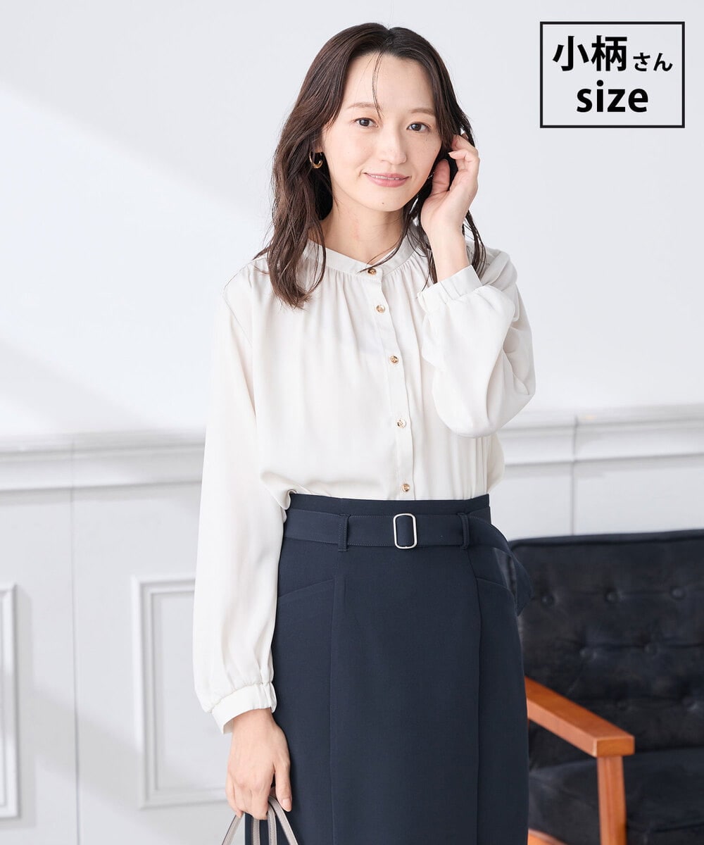 K3BFD04044 a.v.v Elmi(アー・ヴェ・ヴェ) 【低身長サイズ】【洗える】サテンギャザーブラウス ホワイト