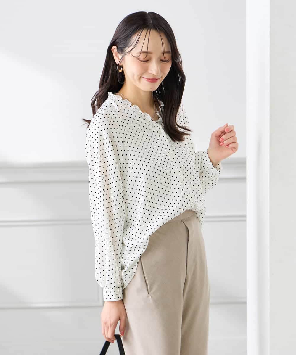 K3BFD25049 a.v.v Elmi(アー・ヴェ・ヴェ) 【低身長サイズ】フリルVネックドット柄ブラウス ホワイト