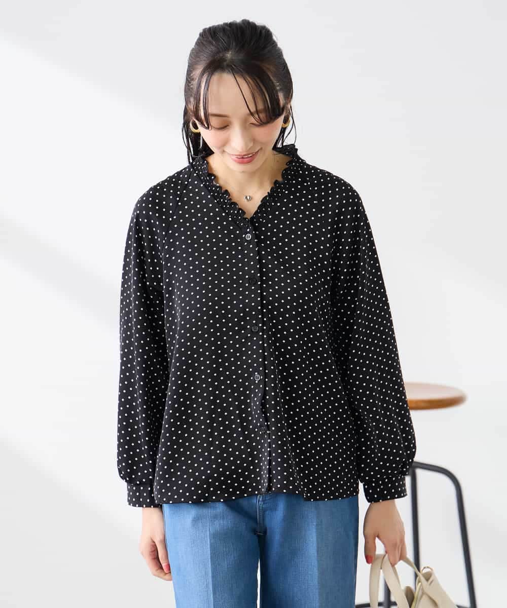 K3BFD25049 a.v.v Elmi(アー・ヴェ・ヴェ) 【低身長サイズ】フリルVネックドット柄ブラウス ホワイト