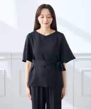 K3BGD07049 a.v.v Elmi(アー・ヴェ・ヴェ) 【低身長サイズ】浅Vネックブラウス［接触冷感/速乾/UVカット/イージーケア］ ネイビー