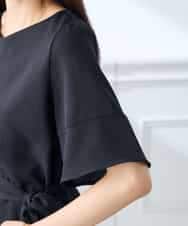 K3BGD07049 a.v.v Elmi(アー・ヴェ・ヴェ) 【低身長サイズ】浅Vネックブラウス［接触冷感/速乾/UVカット/イージーケア］ ネイビー