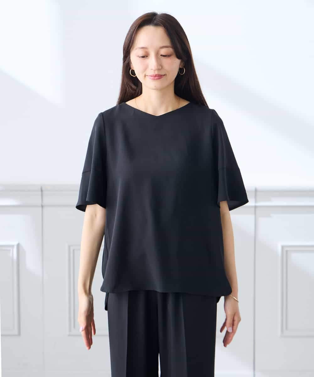 K3BGD07049 a.v.v Elmi(アー・ヴェ・ヴェ) 【低身長サイズ】浅Vネックブラウス［接触冷感/速乾/UVカット/イージーケア］ ネイビー