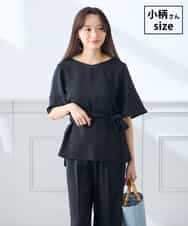 K3BGD07049 a.v.v Elmi(アー・ヴェ・ヴェ) 【低身長サイズ】浅Vネックブラウス［接触冷感/速乾/UVカット/イージーケア］ ブラック