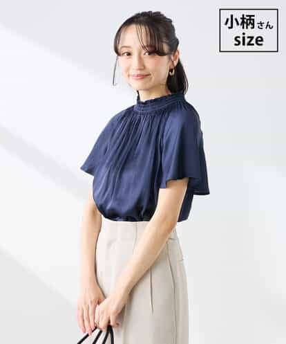 K3BGD14039 a.v.v Elmi 【低身長サイズ】エアリーサテンシャーリングネックブラウス