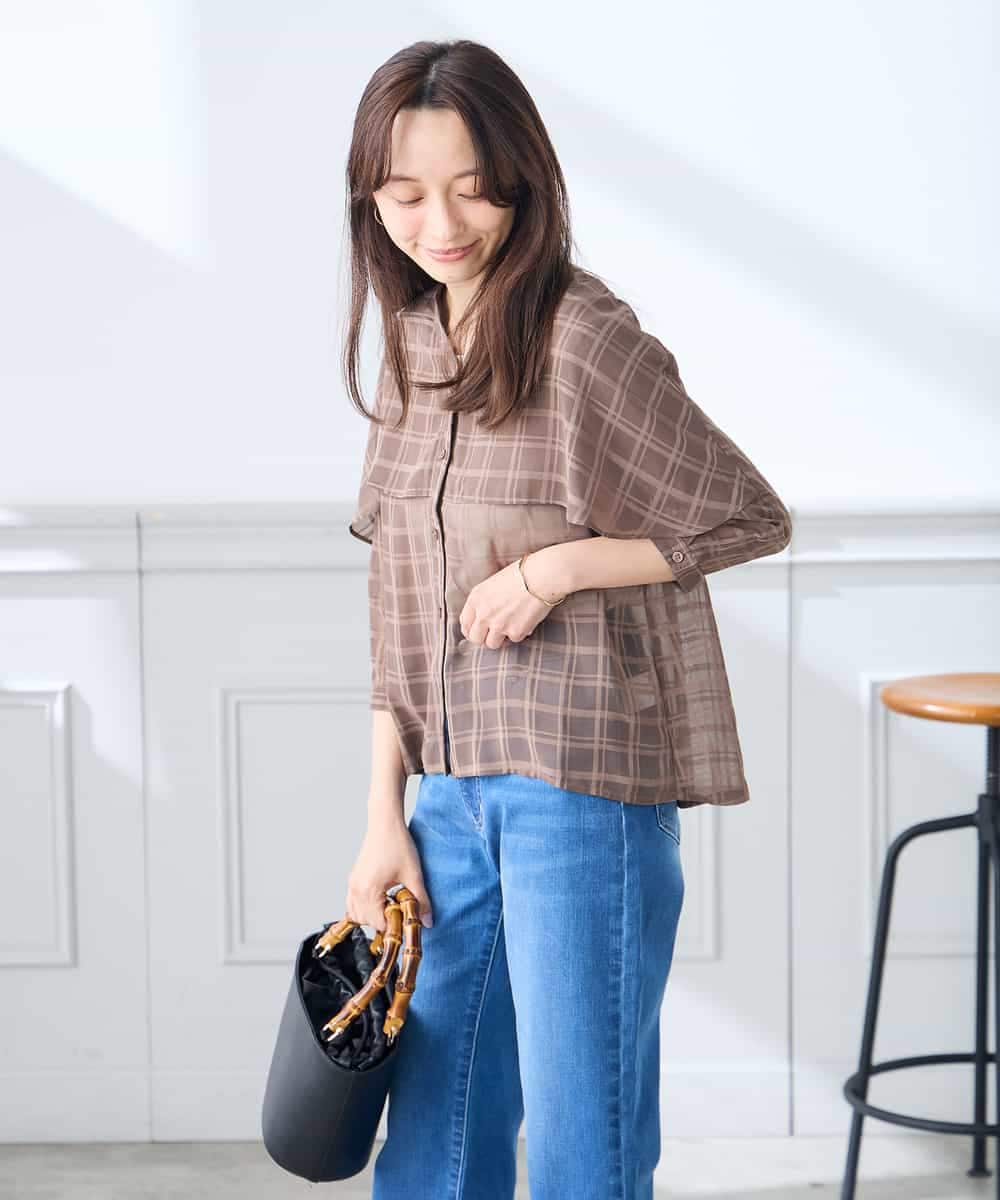 K3BGD31049 a.v.v Elmi(アー・ヴェ・ヴェ) 【低身長サイズ】ケープ風シアーブラウス ネイビー