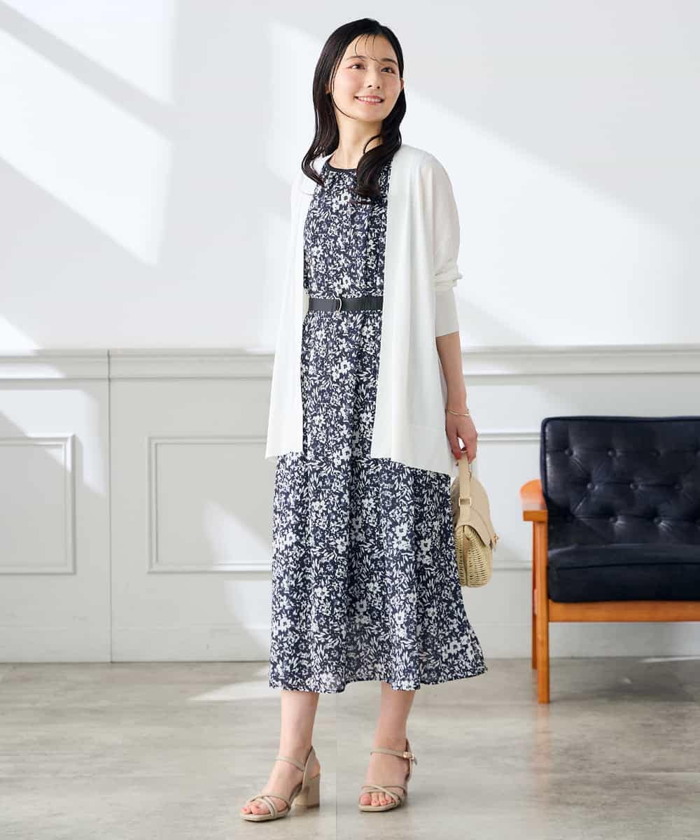 K3EHD15089 a.v.v Elmi(アー・ヴェ・ヴェ) 【低身長サイズ/洗える】フラワープリントギャザーノースリーブワンピース ネイビー