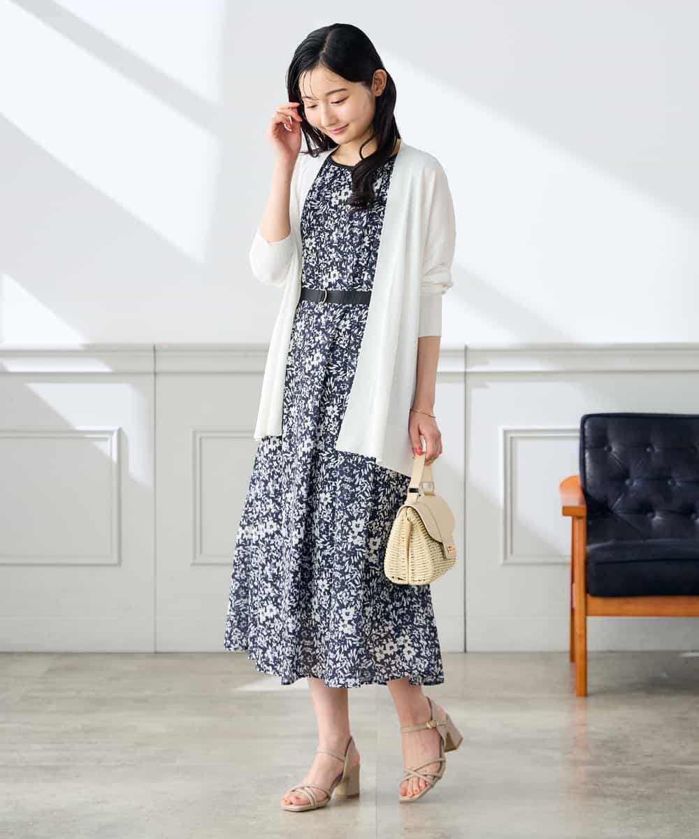 K3EHD15089 a.v.v Elmi(アー・ヴェ・ヴェ) 【低身長サイズ/洗える】フラワープリントギャザーノースリーブワンピース ネイビー