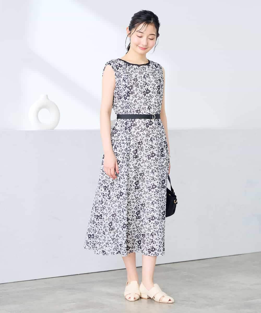 K3EHD15089 a.v.v Elmi(アー・ヴェ・ヴェ) 【低身長サイズ/洗える】フラワープリントギャザーノースリーブワンピース ネイビー