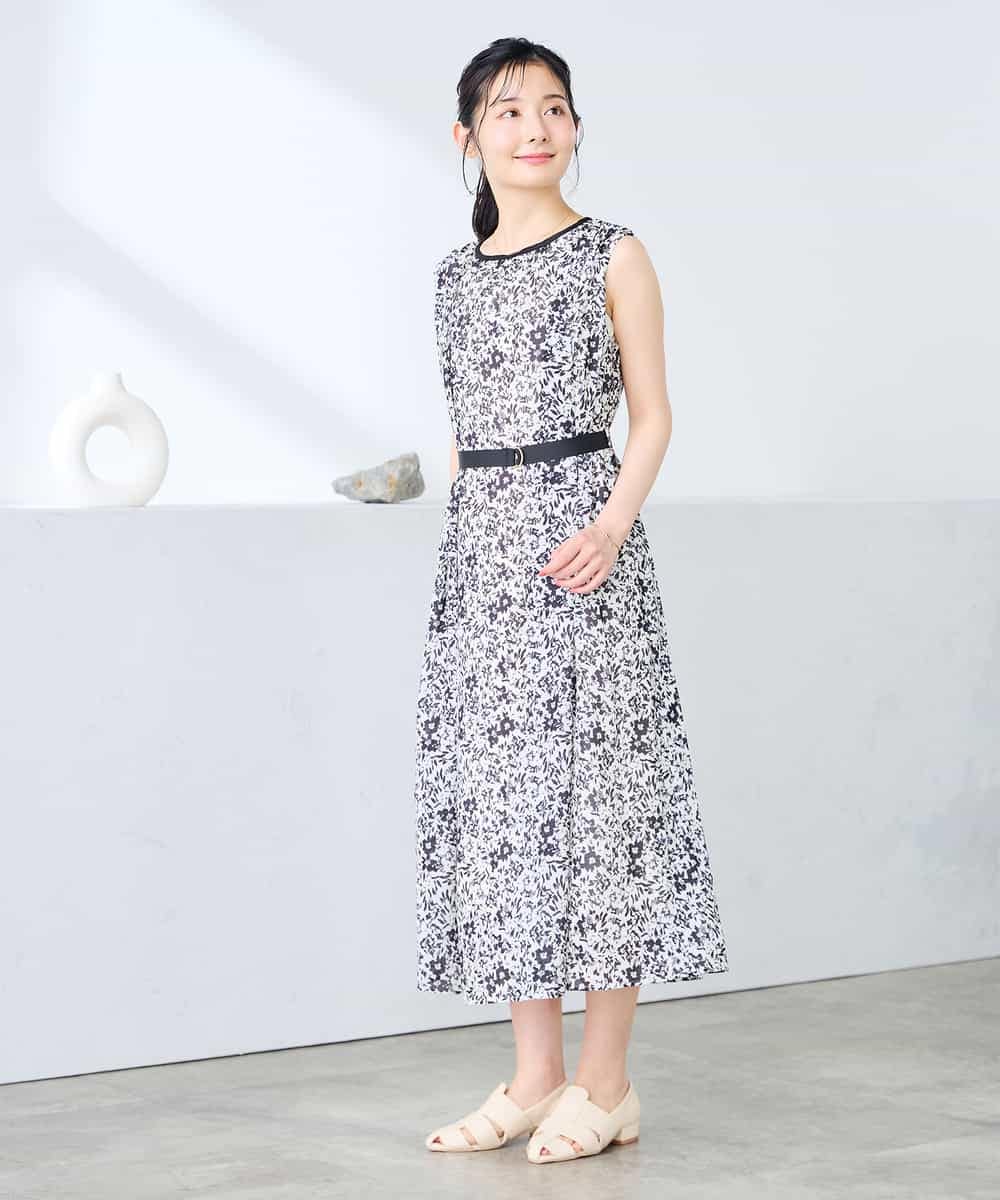 K3EHD15089 a.v.v Elmi(アー・ヴェ・ヴェ) 【低身長サイズ/洗える】フラワープリントギャザーノースリーブワンピース ネイビー