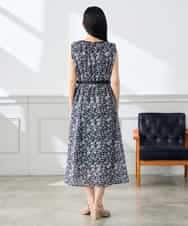 K3EHD15089 a.v.v Elmi(アー・ヴェ・ヴェ) 【低身長サイズ/洗える】フラワープリントギャザーノースリーブワンピース ネイビー