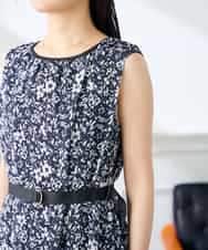 K3EHD15089 a.v.v Elmi(アー・ヴェ・ヴェ) 【低身長サイズ/洗える】フラワープリントギャザーノースリーブワンピース ネイビー