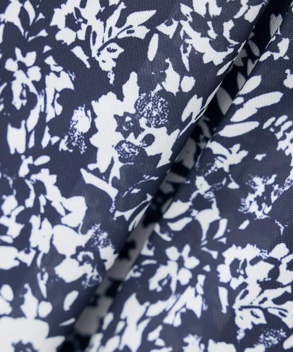 K3EHD15089 a.v.v Elmi(アー・ヴェ・ヴェ) 【低身長サイズ/洗える】フラワープリントギャザーノースリーブワンピース ネイビー