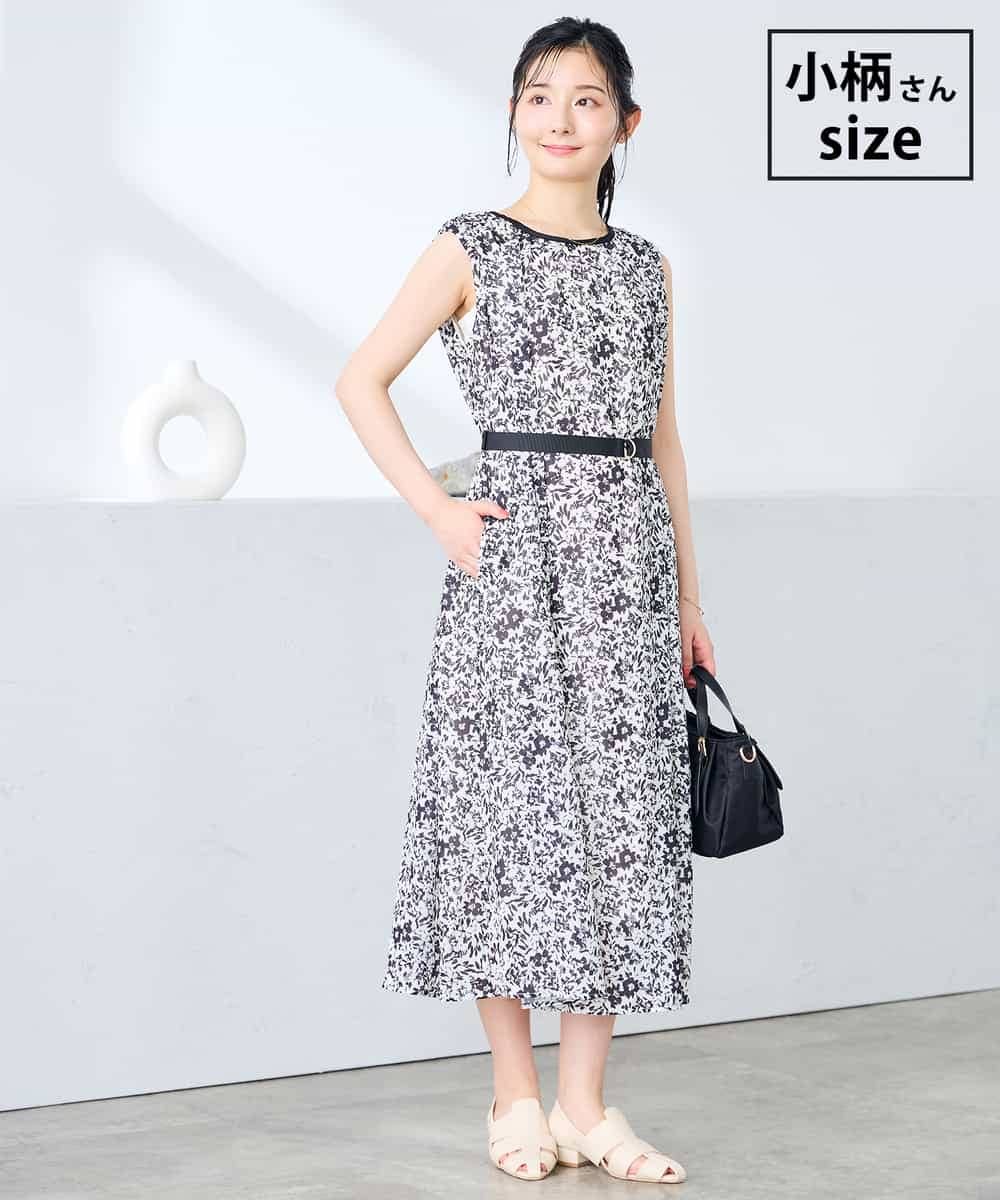 K3EHD15089 a.v.v Elmi(アー・ヴェ・ヴェ) 【低身長サイズ/洗える】フラワープリントギャザーノースリーブワンピース アイボリー