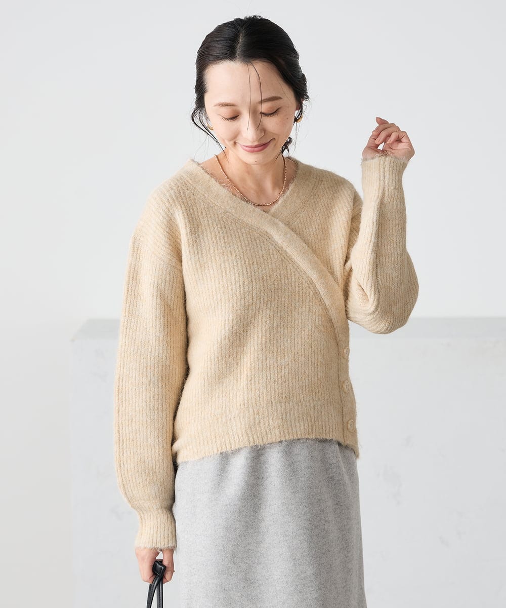 K3FBD23049 a.v.v Elmi(アー・ヴェ・ヴェ) 【低身長サイズ】カシュクールライクVネックニット ベージュ