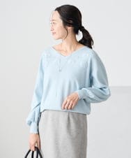 K3FBD27054 a.v.v Elmi(アー・ヴェ・ヴェ) 【低身長サイズ】フラワー刺繍ニットプルオーバー グレー