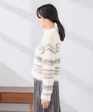 K3FBD29059 a.v.v Elmi(アー・ヴェ・ヴェ) 【低身長サイズ】フェザーボーダーニット アイボリー