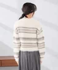 K3FBD29059 a.v.v Elmi(アー・ヴェ・ヴェ) 【低身長サイズ】フェザーボーダーニット アイボリー