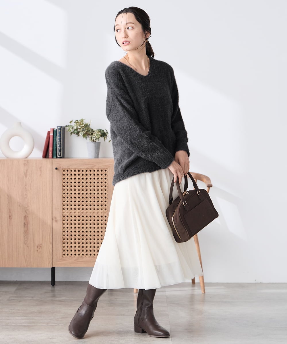 K3FLA21044 a.v.v Elmi(アー・ヴェ・ヴェ) 【低身長サイズ】フェザーヤーンVネックニット ダークグレー