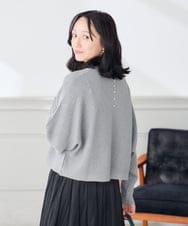 K3FLD37049 a.v.v Elmi(アー・ヴェ・ヴェ) 【低身長サイズ】バックパール ショート丈 ニット レッド