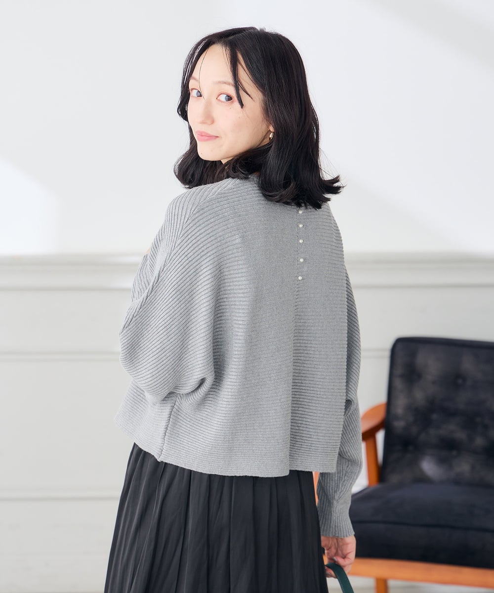 K3FLD37049 a.v.v Elmi(アー・ヴェ・ヴェ) 【低身長サイズ】バックパール ショート丈 ニット レッド