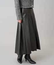 K3HBD18069 a.v.v Elmi(アー・ヴェ・ヴェ) 【低身長サイズ】レザープリーツスカート【洗える】 ダークグレー