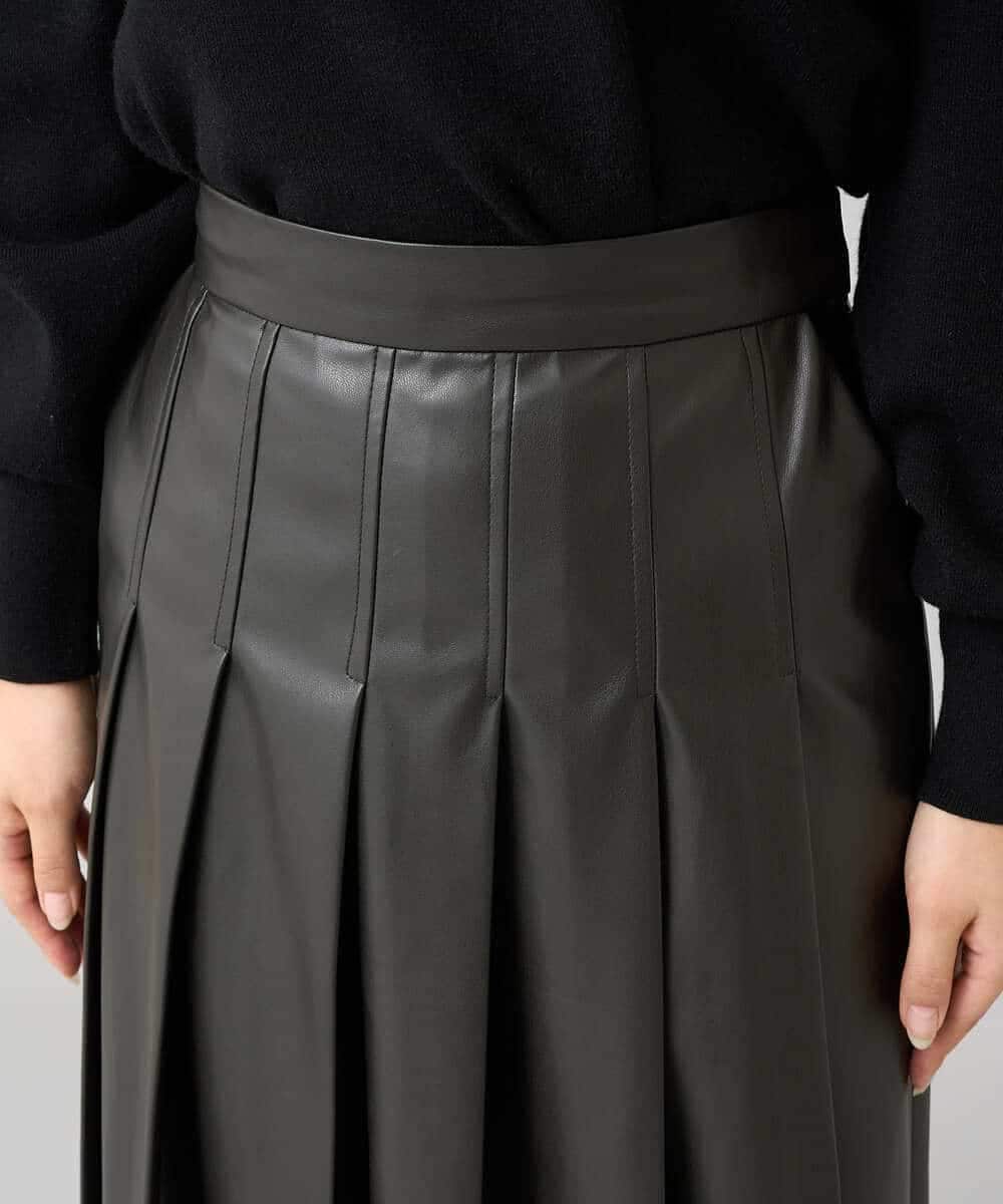 K3HBD18069 a.v.v Elmi(アー・ヴェ・ヴェ) 【低身長サイズ】レザープリーツスカート【洗える】 ダークグレー